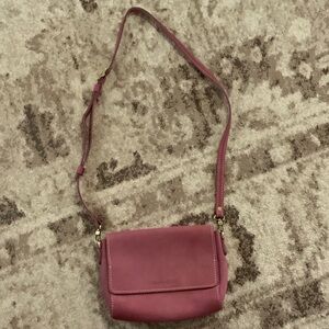 Portland Leather Mauve Crossbody Bag